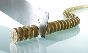 UK consumers to cut 'fun' spending