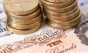 Brits not investing money