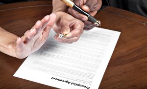 Opinions about prenups divided on Labs 