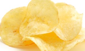 1/3 of children eat crisps daily