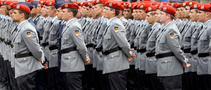 Deutsche: Bundeswehr sollte sich nicht stärker an Militäreinsätzen beteiligen