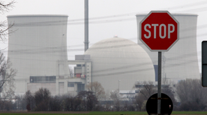 Knappe Mehrheit hält Kernkraft für unsicher