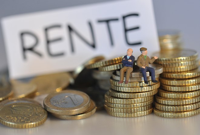 YouGov | Fast drei Viertel aller Rentner haben finanzielle Engpässe im Ruhestand erlebt