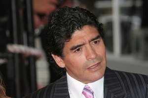 Al Wasl Fans Support Maradona Exit