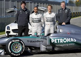Umfrage: Formel-1-Engagement von Mercedes weiter sinnvoll 