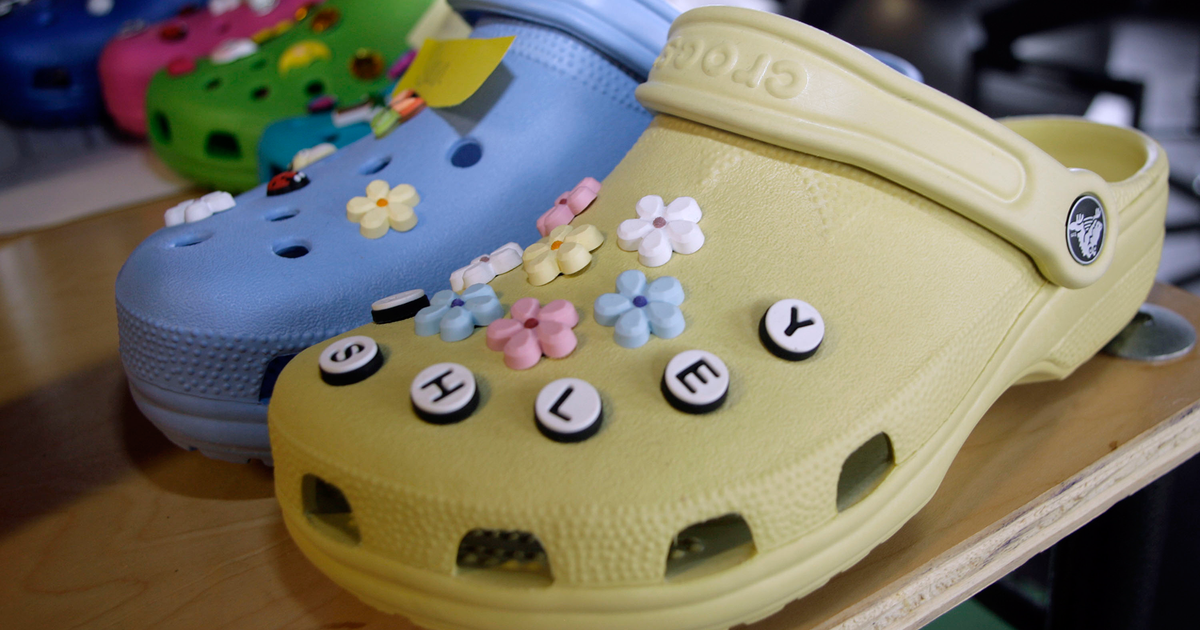 no name brand crocs