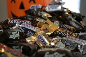 Sweet Treats – What are The UAE’s top Chocolate treats for Halloween and Diwali?
