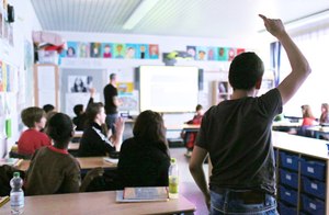 Mehr als die Hälfte der Deutschen fordert Grundgesetzänderung für bessere Bildungspolitik