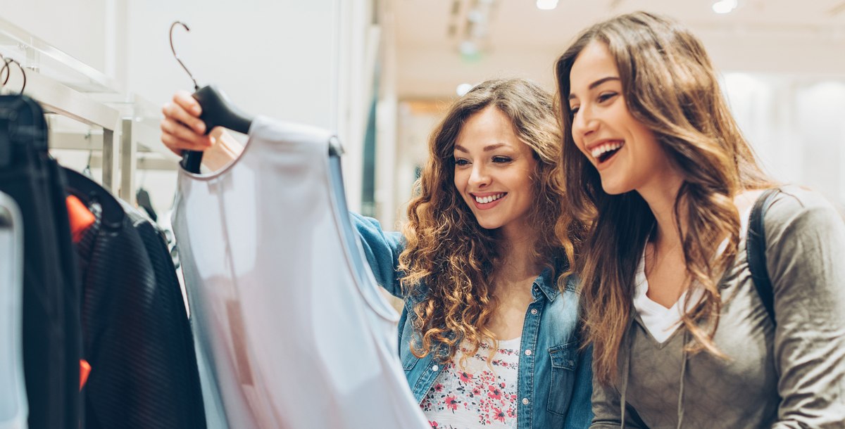 ASOS PLC stretching its lead in online fashion retail ASOS PLC stretching its lead in online fashion retail