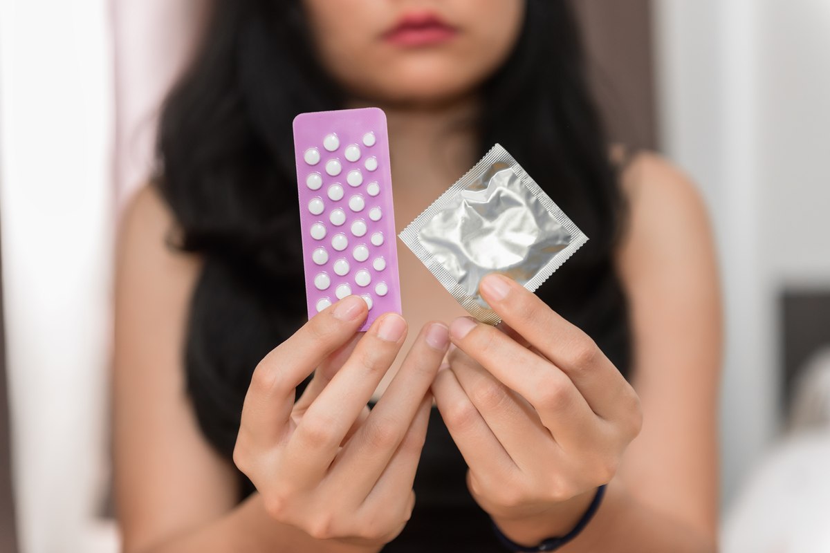 are condoms contraceptives