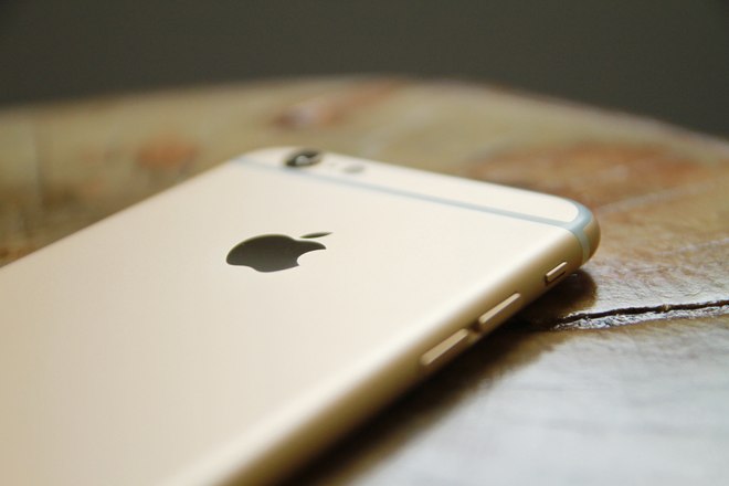Apple doit-il baisser les prix de ses iPhone en France ?