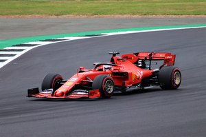 Vettel-Aus bei Ferrari: Ein Drittel der Deutschen glaubt an Wechsel zu einem anderen Team