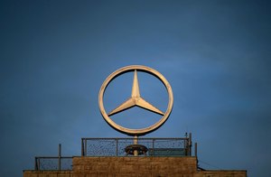 Mercedes-Benz ist Automarke des Jahres in Deutschland & mit Toyota international am erfolgreichsten