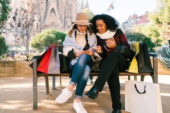 Zukunft des E-Commerce: Neue Studie zu Social Shopping 