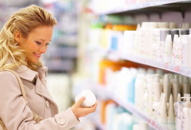 Comment les consommateurs préfèrent-ils acheter leurs produits de beauté et leurs médicaments ?