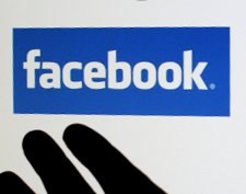 Facebook: Mehrheit sieht Timeline kritisch