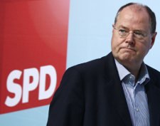 Umfrage: Steinbrück für Deutsche der geeignetste SPD-Kanzlerkandidat