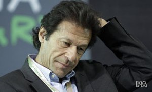 Change in Pakistan: Politicians Join the Polls to Support Imran Khan