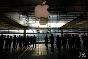 Apple seen as the best investment in tech